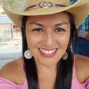 Meet your Posher, Edith